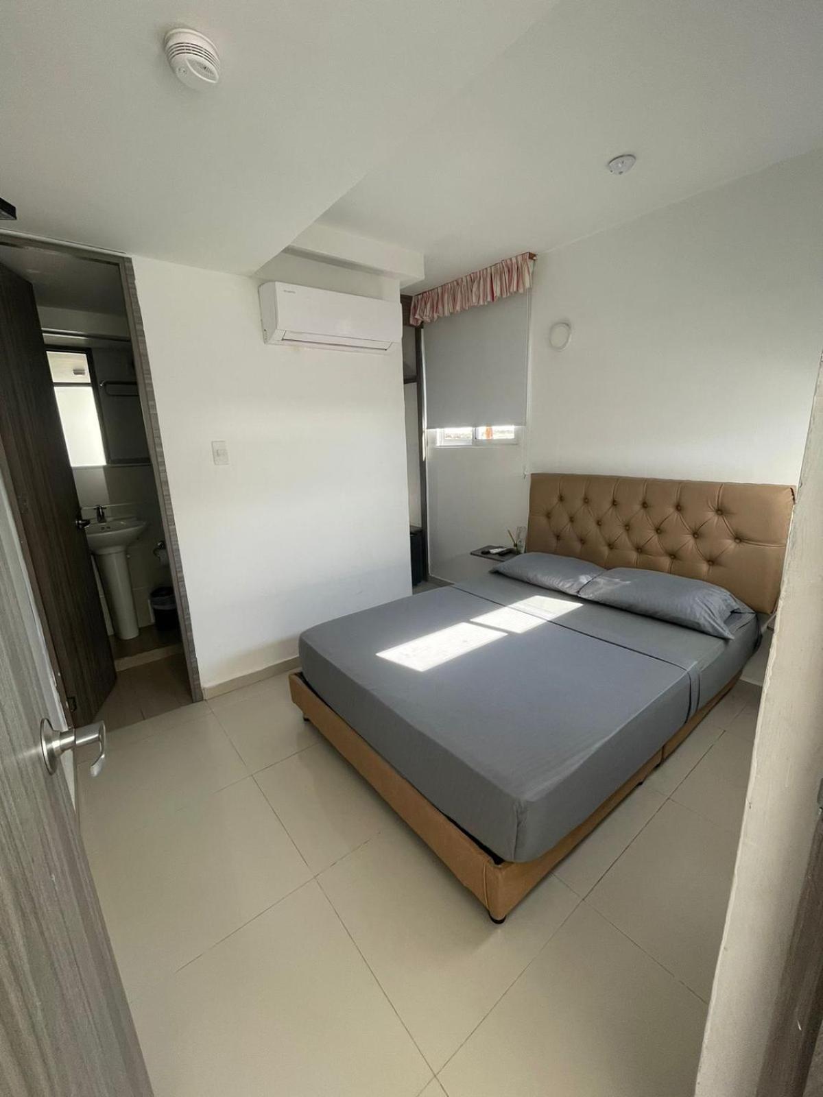 Cartagena Hotel Hernandez Ctg מראה חיצוני תמונה