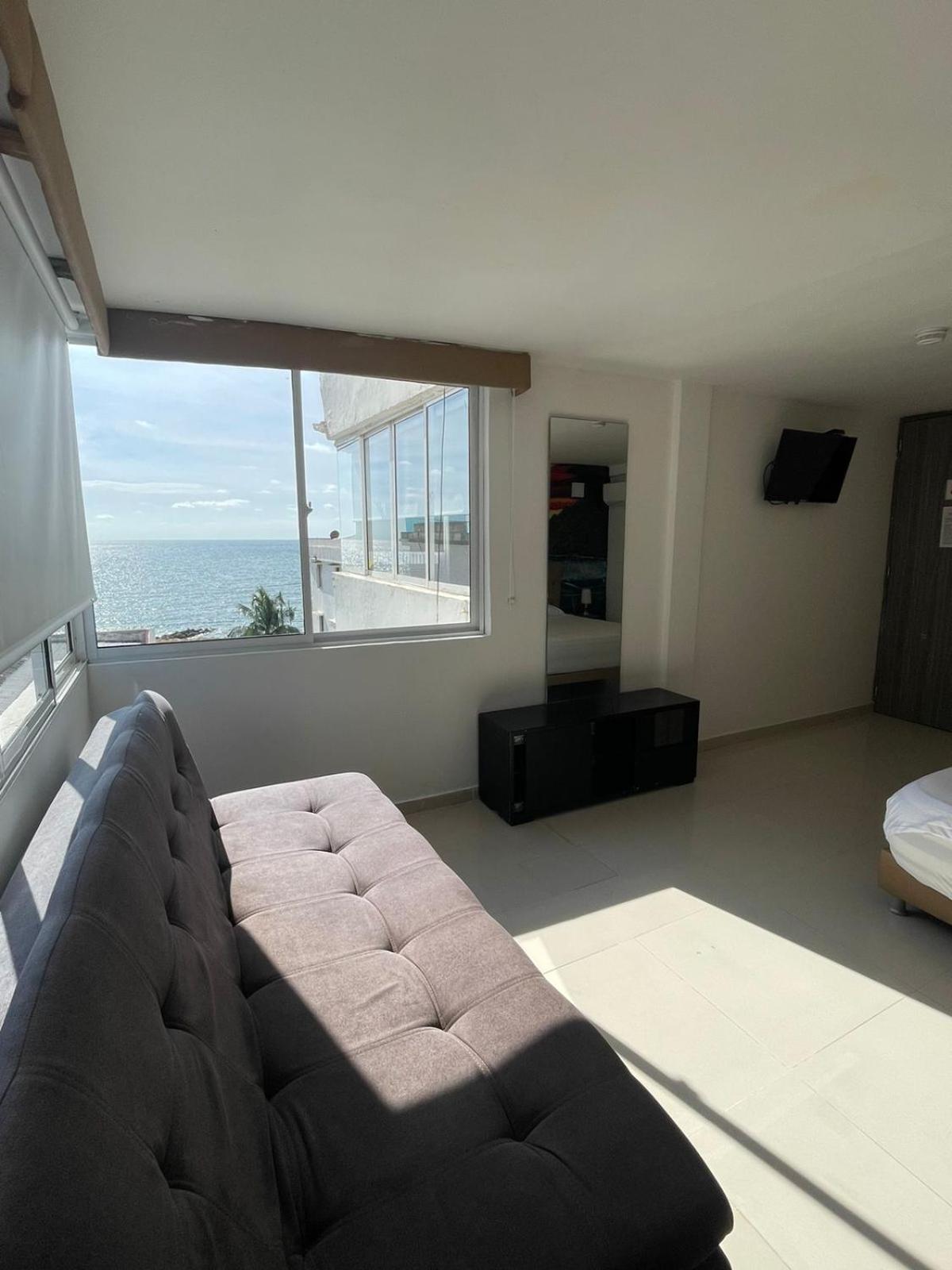 Cartagena Hotel Hernandez Ctg מראה חיצוני תמונה