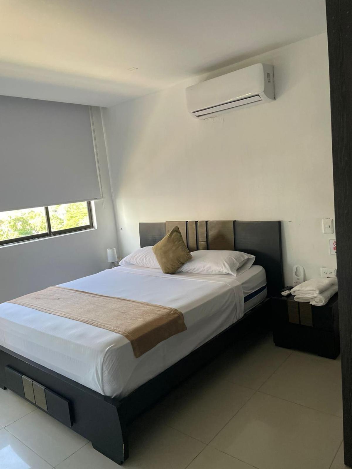 Cartagena Hotel Hernandez Ctg מראה חיצוני תמונה