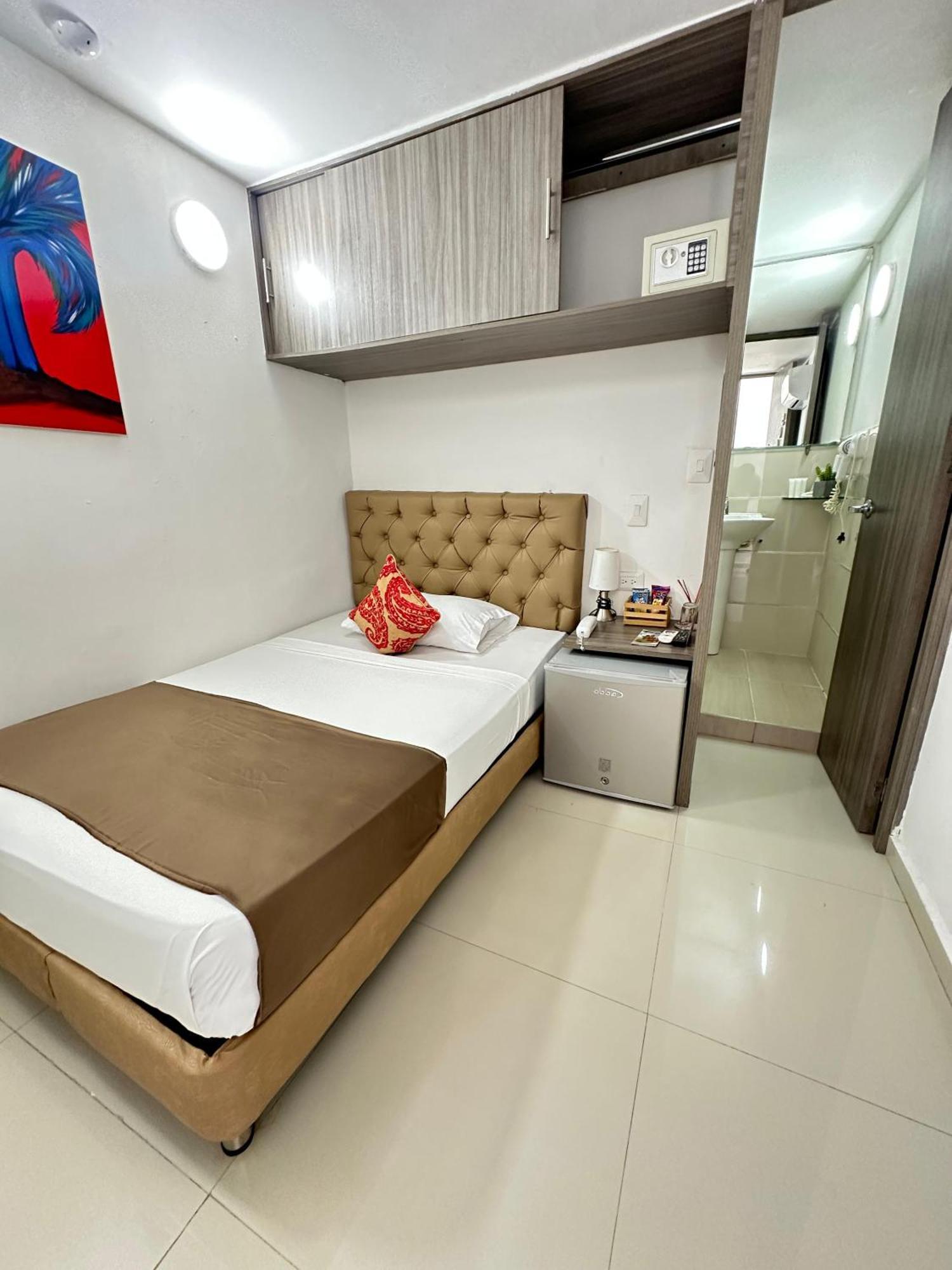 Cartagena Hotel Hernandez Ctg מראה חיצוני תמונה